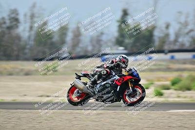 media/Apr-18-2025-TrackDaz (Fri) [[45f5874c44]]/B Group/Session 2 (Turn 7)/